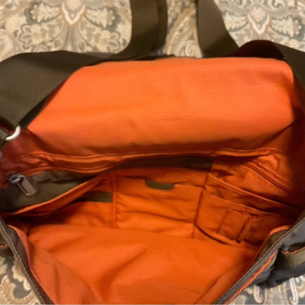 Mint Tumi Tech Messenger Laptop Shoulder Crossbody